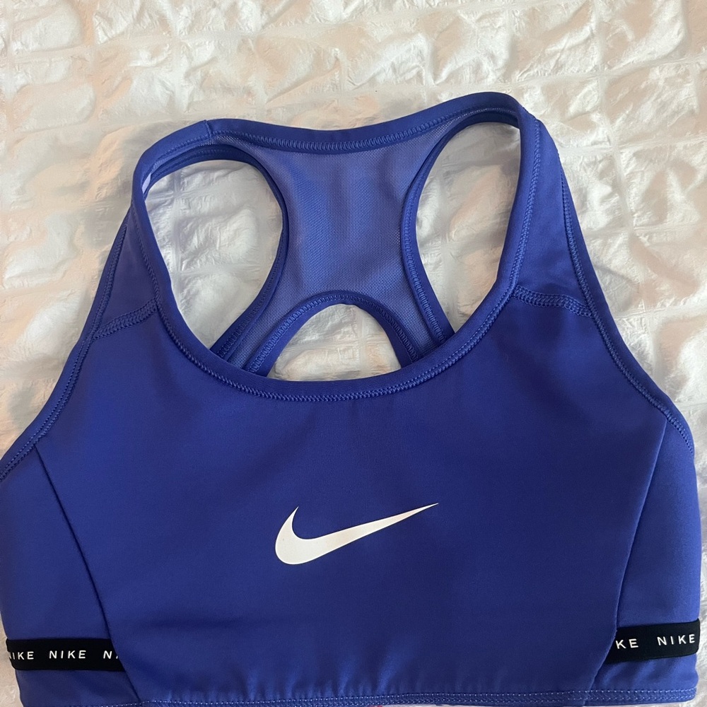 Nike reversible sports bra